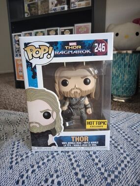 Funko Pop! Marvel: Thor: Ragnarok - Thor #246 (Hot Topic Exclusive)